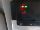 SOSコール機能はNissanConnectの加入が必要だす。