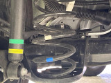 お車を安心してお乗りいただく為には、足回りの定期点検が欠かせません。サービスサポート(有償保証)では無料点検もご提供しており、安心のカーライフをお過ごしいただけるサポート体制が整っています。