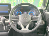 【ステアリングスイッチ】運転中、前方から目線をそらすことなく、オーディオ等の操作が可能な便利機能!安心&快適なドライブを演出してくれます♪