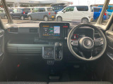 展示車上がりの車両から下取り車両まで豊富に在庫を取り揃えています!
