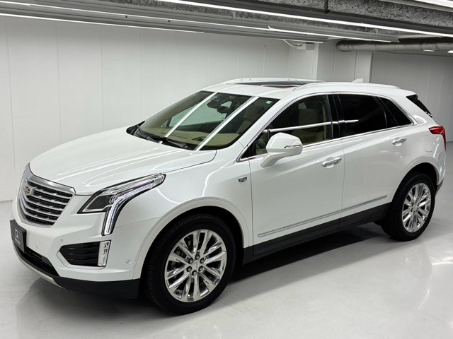 XT5クロスオーバー プラチナム 4WD 