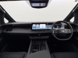 エルグランド 1.5 G e-4ORCE 4WD 4WD サンルーフ