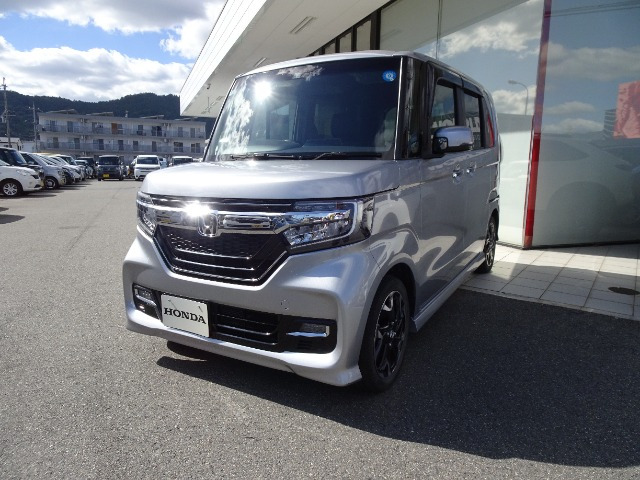 ホンダ N-BOXカスタム 
