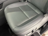 私たちは、お客様のこだわりに合ったお車をご提案します。ジースクエア=車のあるライフスタイルを演出するセレクトショップです。