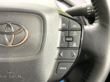 【レーダークルーズコントロール】高速道路での長距離走行が楽に!!自動で速度を保つクルーズコントロールが、衝突軽減システムと連携し、前方の車両を感知して車間を保つように速度調節してくれます!!