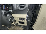 写真を見て気になった方、お気軽にお電話ください!TEL:0078-6003-001456(携帯:080-9426-0071)当店の他の在庫も、是非ご確認ください!https://www.carsensor.net/shop/niigata/324470001/stocklist/
