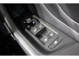 この度は数ある中から弊社認定中古車をご覧いただき誠にありがとうございます。スペースの都合上、店舗で展示していない場合がございますの事前にお問い合わせくださいませ。