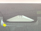 【プリクラッシュセーフティ】前方の車両等を検知し、衝突しそうな時は警報で注意を促し、ブレーキを踏む力をサポート。ブレーキを踏めなかった場合は衝突被害軽減ブレーキが作動、衝突回避をサポートします。