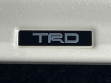 【TRDエアロ】人気のTRDエアロを装備!クルマの外観がよりスタイリッシュになり、街中で存在感あふれる1台に♪将来買い替える時にもリセールに影響しやすく、価値ある人気の装備です!