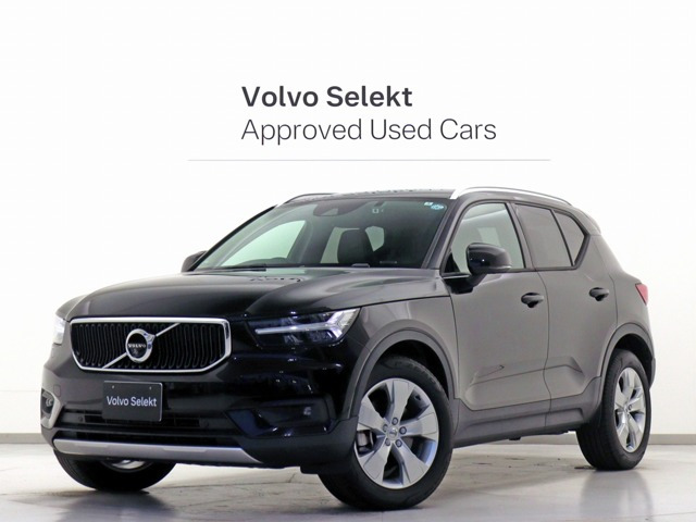 XC40 T4 モメンタム 