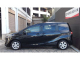 【トヨタ認定中古車】まるごとクリ-ニング(見えない所まで徹底洗浄)、車両検査証明書(車の状態を徹底検査)、ロングラン保証(買ってからも安心!)、3つの安心をセットにしたトヨタ販売店の中古車ブランドです