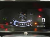 とっても見やすいメーターです。夜のドライブも楽しみになりますよ♪