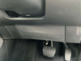 ニーエアバックでドライバーの足元もカバーしてくれます!