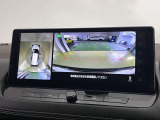 駐車時に周りの様子が見えるアラウンドビューモニター付きですので駐車時も安心ですよ!