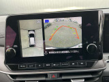アラウンドビューモニター装備で、バックや縦列駐車の際に上から見た映像があなたをサポート!