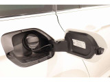 この度は数ある中から弊社認定中古車をご覧いただき誠にありがとうございます。スペースの都合上、店舗で展示していない場合がございますの事前にお問い合わせくださいませ。