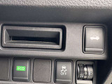 【運転席操作部】運転に役立つ機能ばかり!快適なドライブにしてくれること間違いなし!!