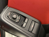 運転席から操作可能なパワーウィンドウ!