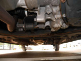 ■下廻り。中古車をご検討・ご購入の際は、下廻り周辺のサビ状態のチェックをオススメしています♪