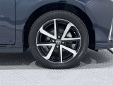 タイヤサイズは185/55R16純正アルミ付です。