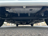【下回り】目立つ錆や腐食もなくきれいな状態です!もちろん納車前には法定点検を実施致します!//