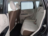 ゆとりある広々とした車内空間は、ドライブを始め買い物やレジャーなど、幅広く活躍します。一人でもみんなとでもお出かけを楽しみましょう!