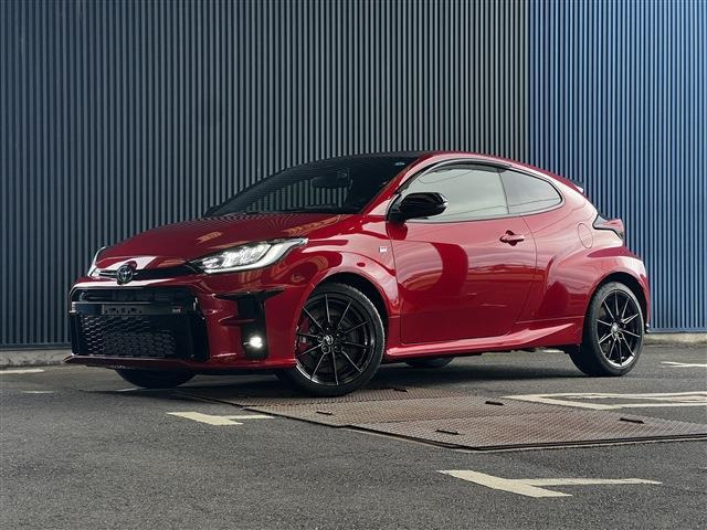 ヤリス 1.6 RZ ハイ パフォーマンス 4WD