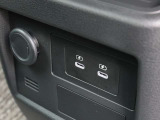 お車でお越しの際は、R246『東原4』交差点から北に約2Km直進です!