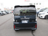 当店の展示車は、プロの業者にボディーの磨きやルームクリーニングをしておりますので、とてもきれいな状態です。ぜひ、ご来店いただきましてお確かめ下さい。