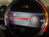 アップルカープレイ装備!!Bluetooth機能も付いておりますので、音楽再生も楽々です♪