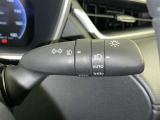 トンネルなど、周囲の明るさの変化でランプ類を自動オン・オフするコンライトです(消し忘れ防止機能付)