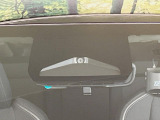【トヨタセーフティセンス】走行中に前方の車両等を認識し、衝突しそうな時は警報とブレーキで衝突回避と被害軽減をアシスト。より安全にドライブをお楽しみいただけます。