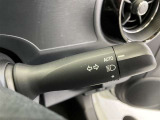 AUTOの位置にセットしておくと、暗くなったら自動でライトの点灯をサポートしてくれます!高速道路でのトンネル通過時など便利です!