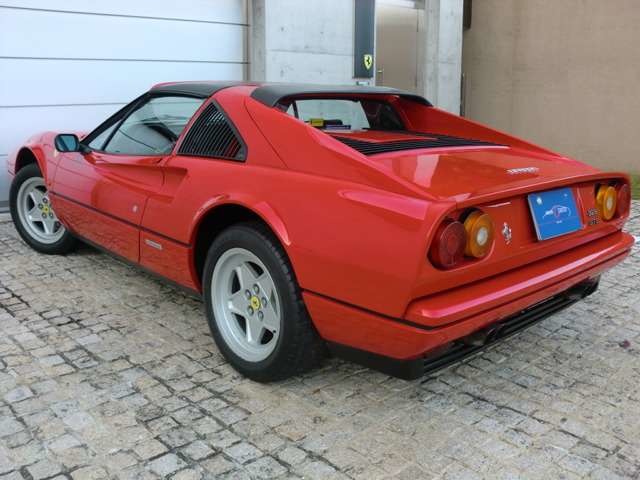 中古車 フェラーリ 328 GTS ヨーロッパモデル新車並行 の中古車詳細 (26,000km, ロッソコルサ/No300, 福岡県, 価格応談) |  中古車情報・中古車検索なら【車選びドットコム（車選び.com）】